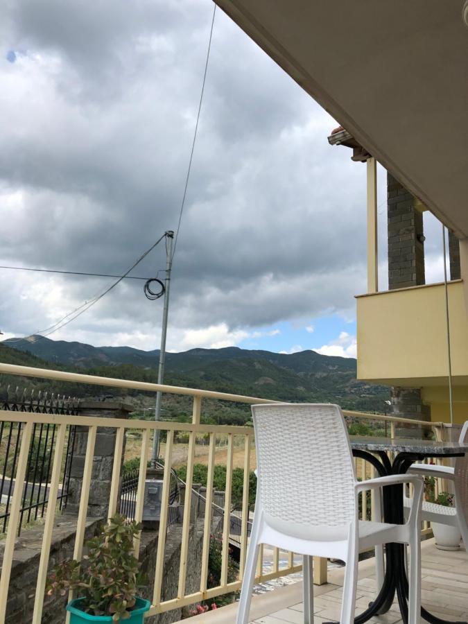 Adriatik Guesthouse Permet Luaran gambar